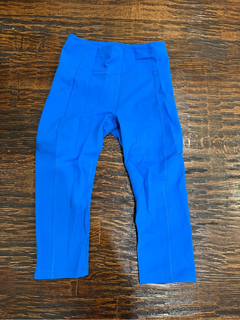 Lululemon Bright Royal Blue Athletic Crop Leggings - Size 4